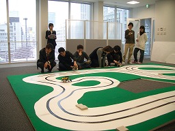 実コース全景 - 壁側から