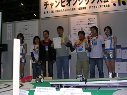 メンバ全員で記念撮影
